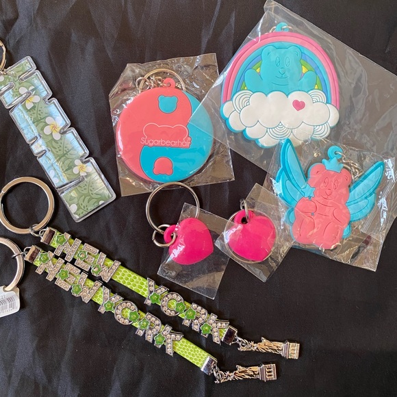 Bag of Assorted Jewelry/ Arts & Crafts Items - Picture 5 of 10